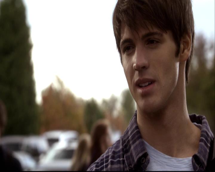 VampireDiariesWorld-dot-org_2x10TheSacrifce0429.jpg