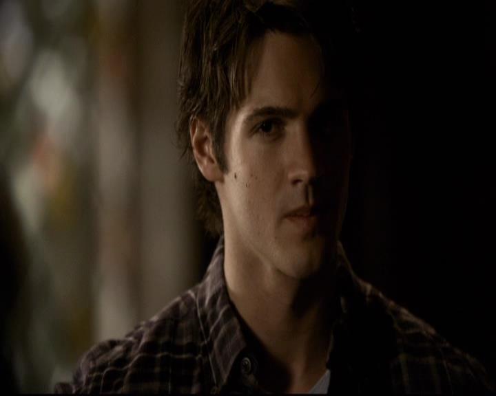 VampireDiariesWorld-dot-org_2x10TheSacrifce0626.jpg