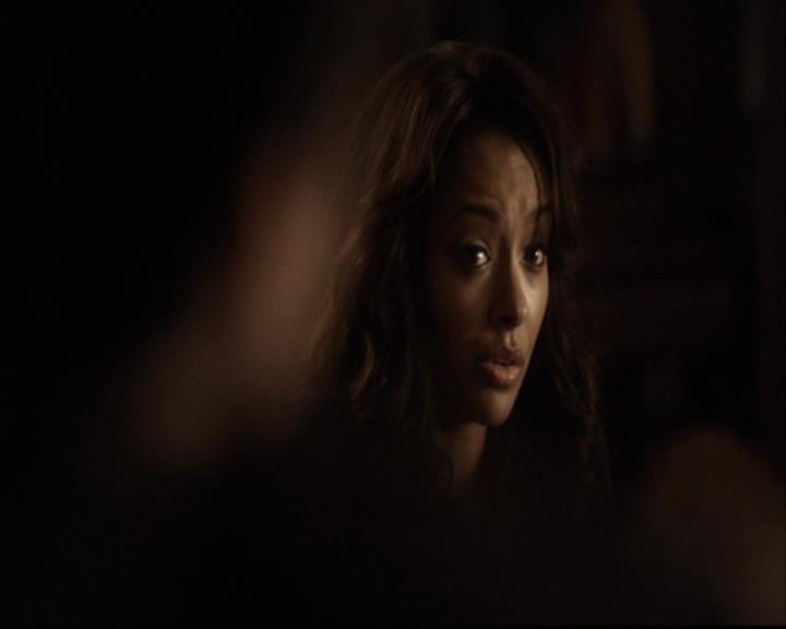 VampireDiariesWorld-dot-org_2x10TheSacrifce0630.jpg