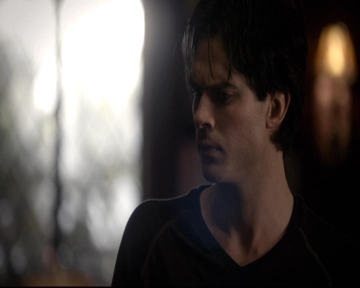 VampireDiariesWorld-dot-org_2x10TheSacrifce0793.jpg