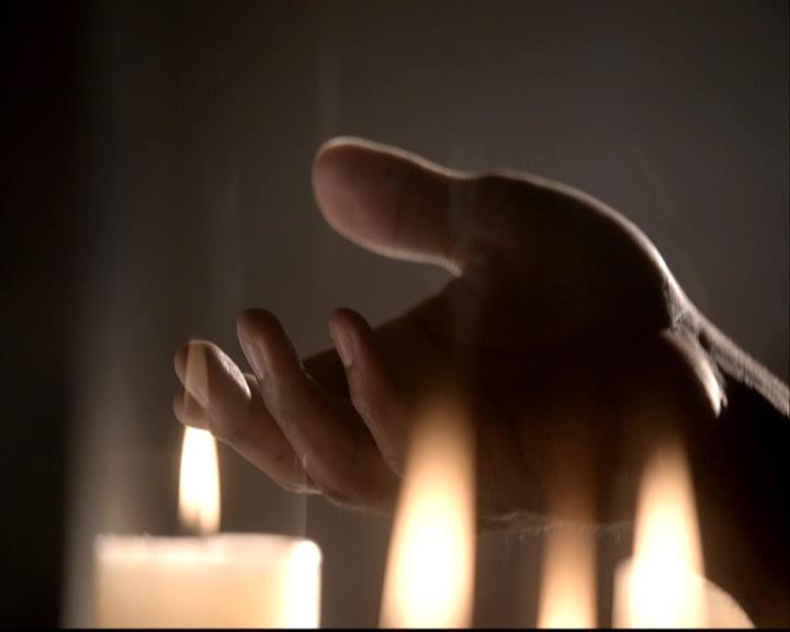 VampireDiariesWorld-dot-org_2x10TheSacrifce1355.jpg