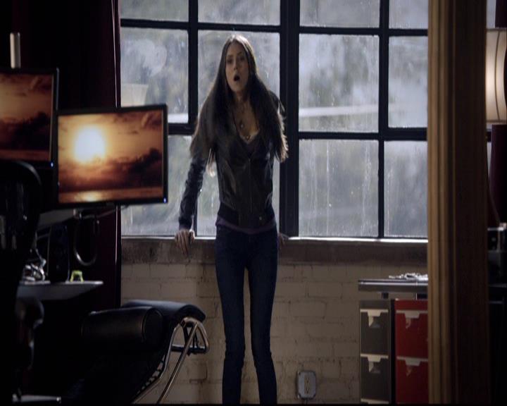 VampireDiariesWorld-dot-org_2x10TheSacrifce1379.jpg