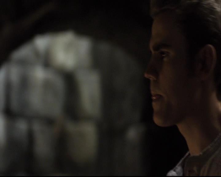 VampireDiariesWorld-dot-org_2x10TheSacrifce1405.jpg