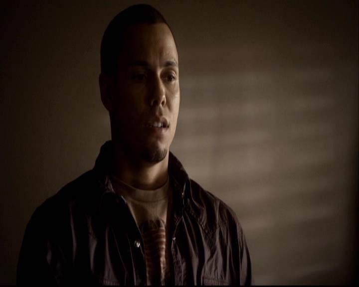 VampireDiariesWorld-dot-org_2x10TheSacrifce1430.jpg