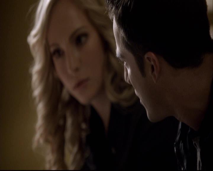 VampireDiariesWorld-dot-org_2x10TheSacrifce1466.jpg