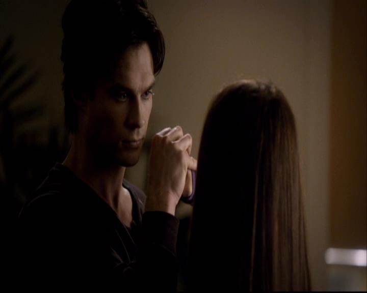 VampireDiariesWorld-dot-org_2x10TheSacrifce1624.jpg