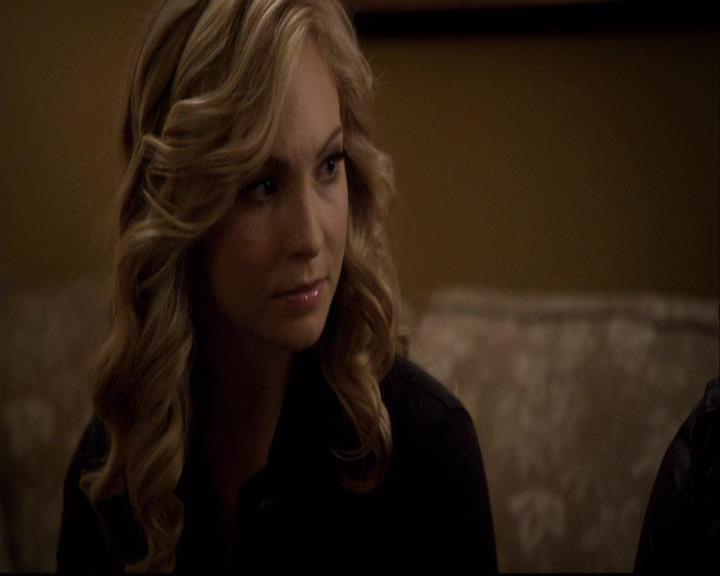 VampireDiariesWorld-dot-org_2x10TheSacrifce1807.jpg