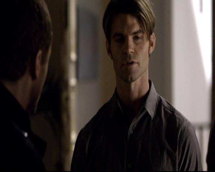 VampireDiariesWorld-dot-org_2x10TheSacrifce1916.jpg