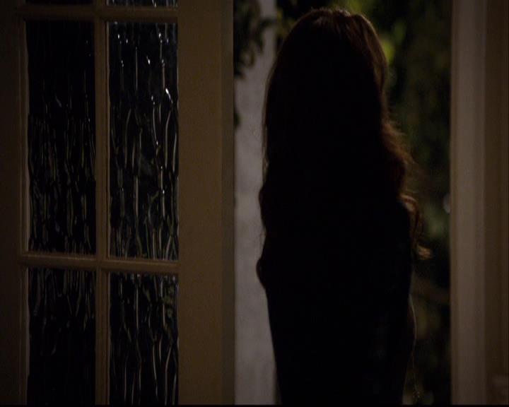 VampireDiariesWorld-dot-org_2x10TheSacrifce2075.jpg