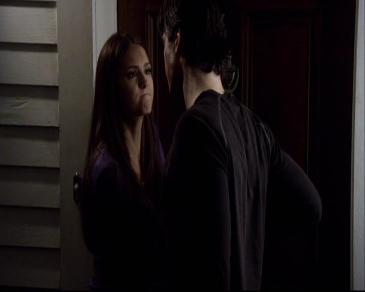 VampireDiariesWorld-dot-org_2x10TheSacrifce2105.jpg