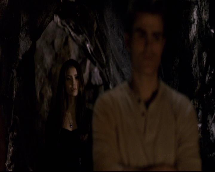 VampireDiariesWorld-dot-org_2x10TheSacrifce2210.jpg
