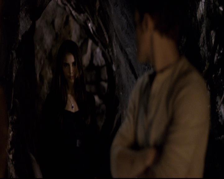 VampireDiariesWorld-dot-org_2x10TheSacrifce2213.jpg