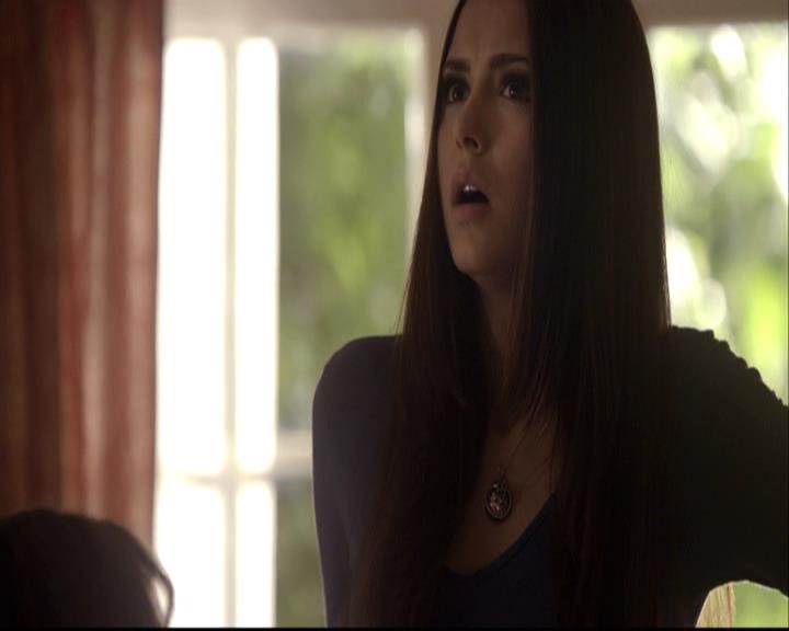 VampireDiariesWorld-dot-org_2x11ByTheLightOfTheMoon0092.jpg