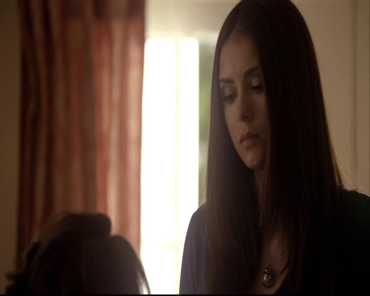 VampireDiariesWorld-dot-org_2x11ByTheLightOfTheMoon0099.jpg