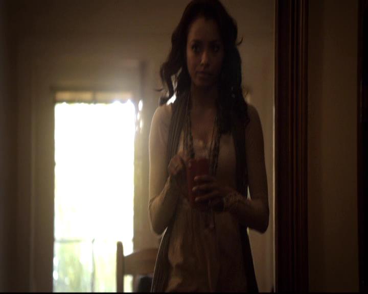 VampireDiariesWorld-dot-org_2x11ByTheLightOfTheMoon0138.jpg