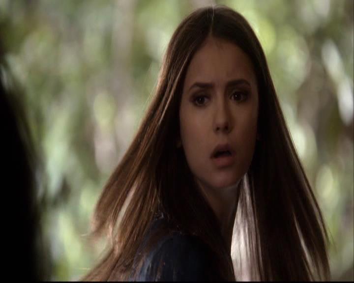 VampireDiariesWorld-dot-org_2x11ByTheLightOfTheMoon0180.jpg