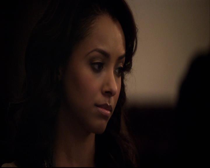 VampireDiariesWorld-dot-org_2x11ByTheLightOfTheMoon0187.jpg