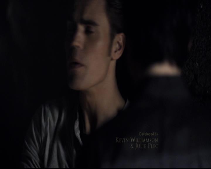 VampireDiariesWorld-dot-org_2x11ByTheLightOfTheMoon0227.jpg