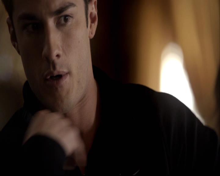 VampireDiariesWorld-dot-org_2x11ByTheLightOfTheMoon0243.jpg