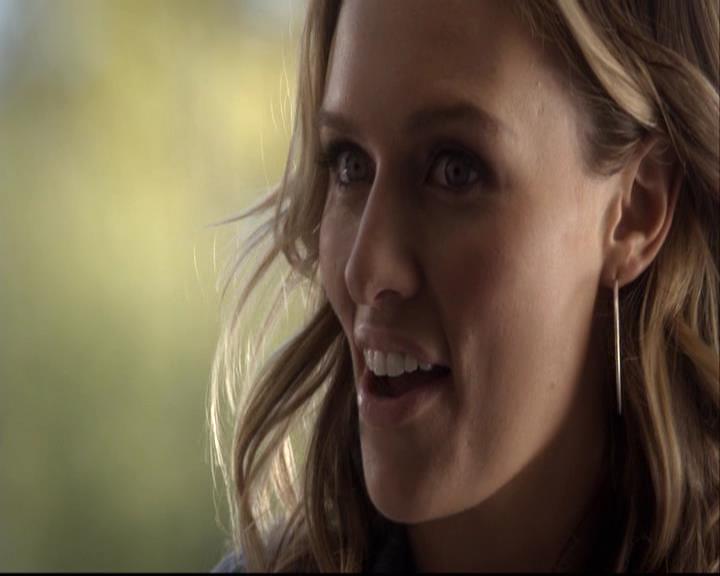 VampireDiariesWorld-dot-org_2x11ByTheLightOfTheMoon0275.jpg