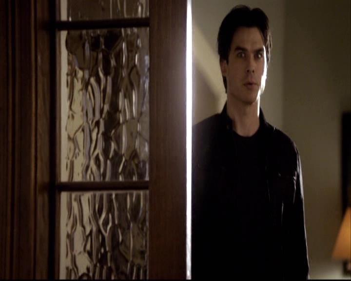 VampireDiariesWorld-dot-org_2x11ByTheLightOfTheMoon0333.jpg