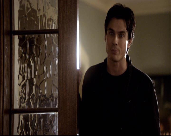VampireDiariesWorld-dot-org_2x11ByTheLightOfTheMoon0343.jpg