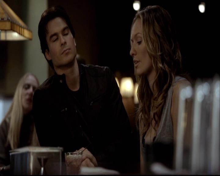 VampireDiariesWorld-dot-org_2x11ByTheLightOfTheMoon0752.jpg