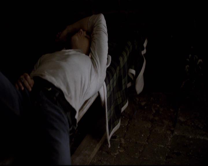 VampireDiariesWorld-dot-org_2x11ByTheLightOfTheMoon0754.jpg