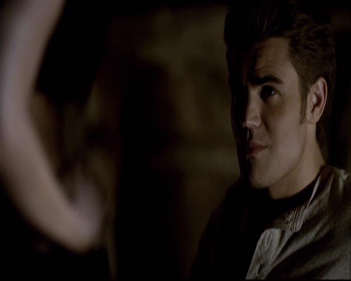 VampireDiariesWorld-dot-org_2x11ByTheLightOfTheMoon0807.jpg