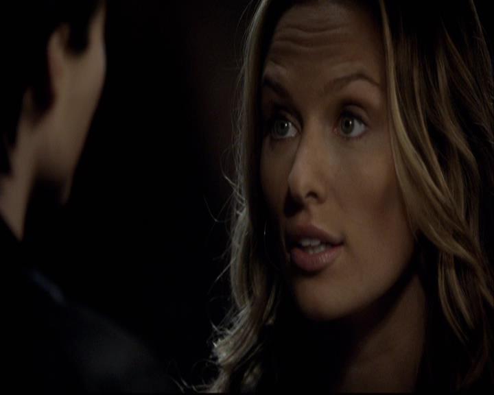 VampireDiariesWorld-dot-org_2x11ByTheLightOfTheMoon1436.jpg