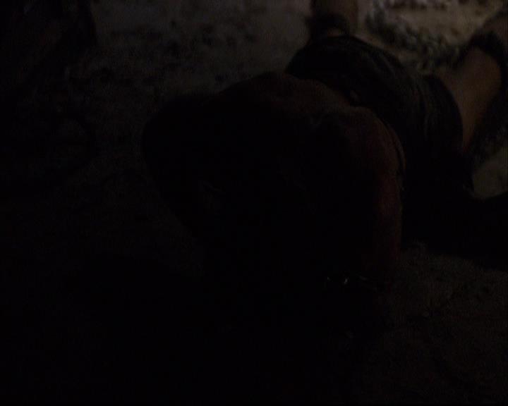 VampireDiariesWorld-dot-org_2x11ByTheLightOfTheMoon1632.jpg