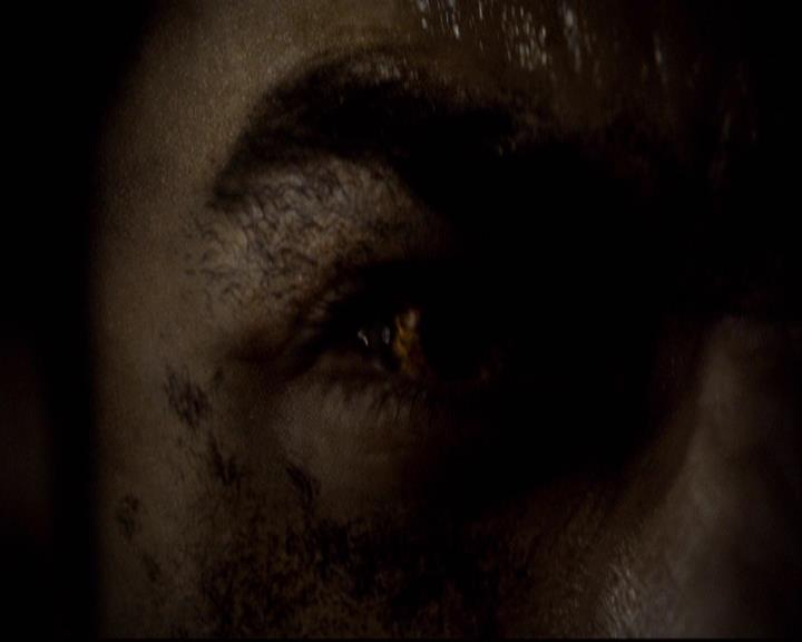 VampireDiariesWorld-dot-org_2x11ByTheLightOfTheMoon1646.jpg
