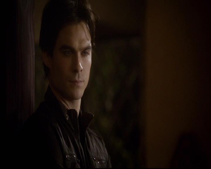 VampireDiariesWorld-dot-org_2x11ByTheLightOfTheMoon1724.jpg