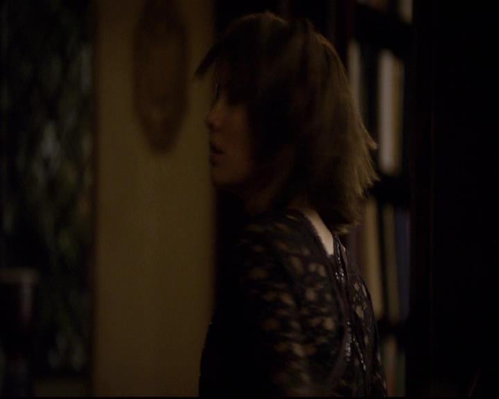 VampireDiariesWorld-dot-org_2x11ByTheLightOfTheMoon1743.jpg