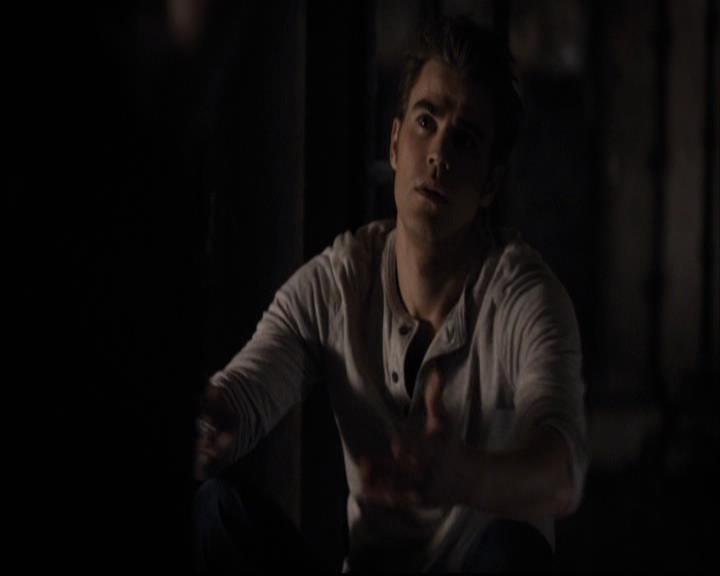 VampireDiariesWorld-dot-org_2x11ByTheLightOfTheMoon1878.jpg