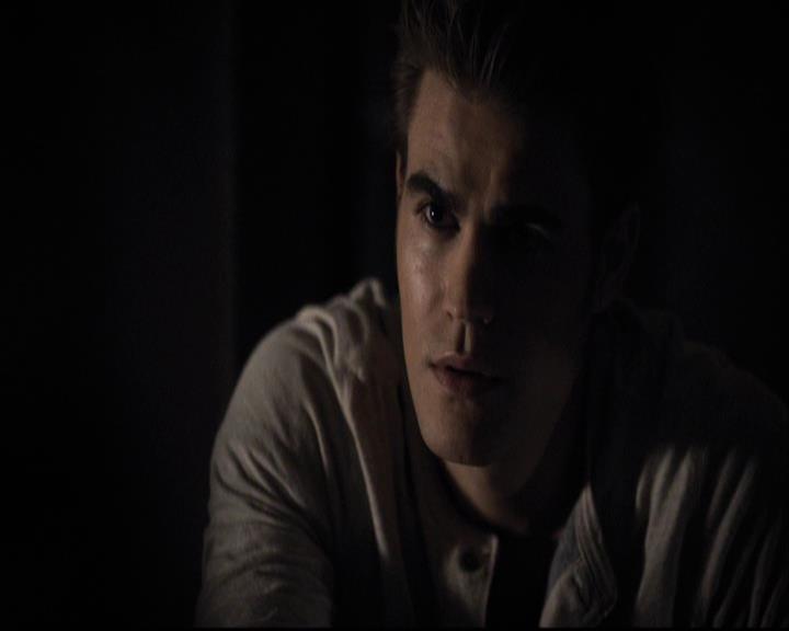 VampireDiariesWorld-dot-org_2x11ByTheLightOfTheMoon1908.jpg