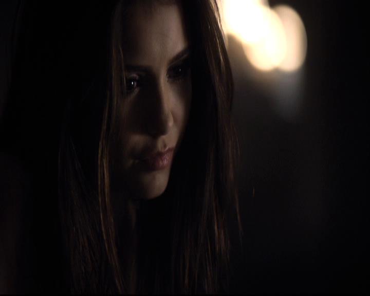 VampireDiariesWorld-dot-org_2x11ByTheLightOfTheMoon1915.jpg