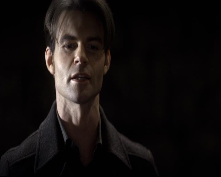 VampireDiariesWorld-dot-org_2x11ByTheLightOfTheMoon1955.jpg