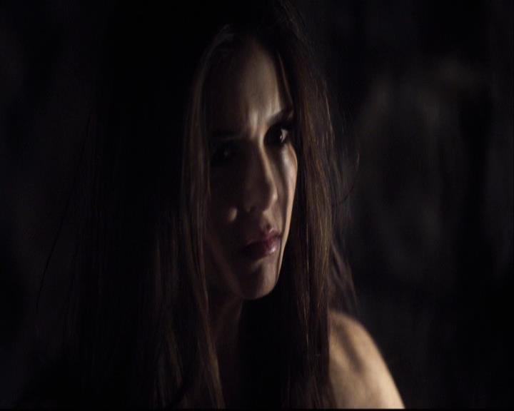 VampireDiariesWorld-dot-org_2x11ByTheLightOfTheMoon2008.jpg