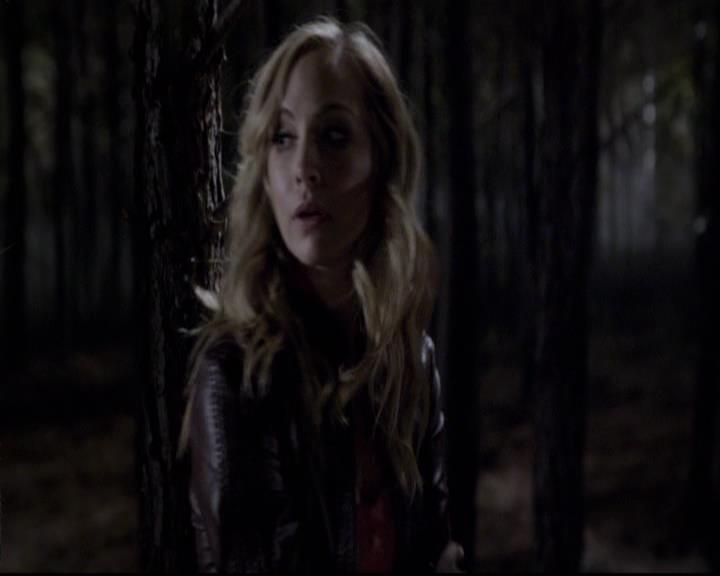 VampireDiariesWorld-dot-org_2x11ByTheLightOfTheMoon2028.jpg