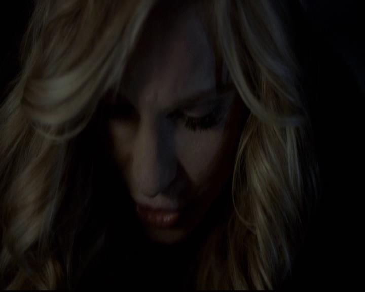 VampireDiariesWorld-dot-org_2x11ByTheLightOfTheMoon2099.jpg
