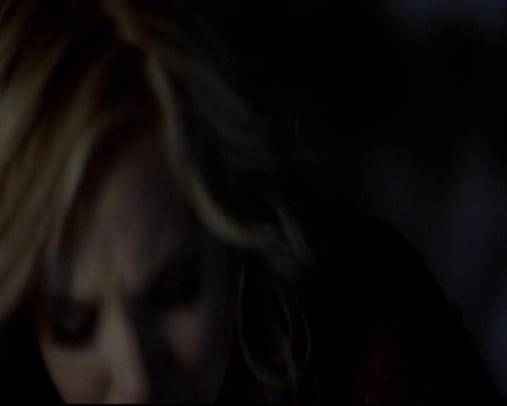 VampireDiariesWorld-dot-org_2x11ByTheLightOfTheMoon2104.jpg