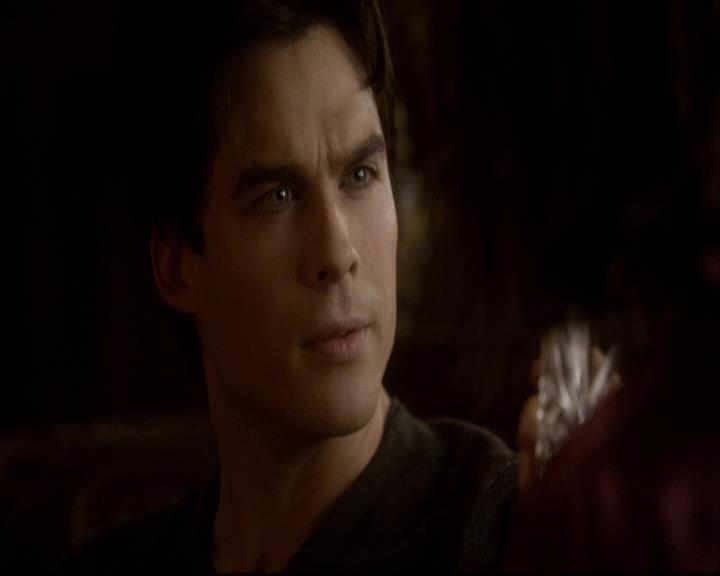 VampireDiariesWorld-dot-org_2x11ByTheLightOfTheMoon2187.jpg
