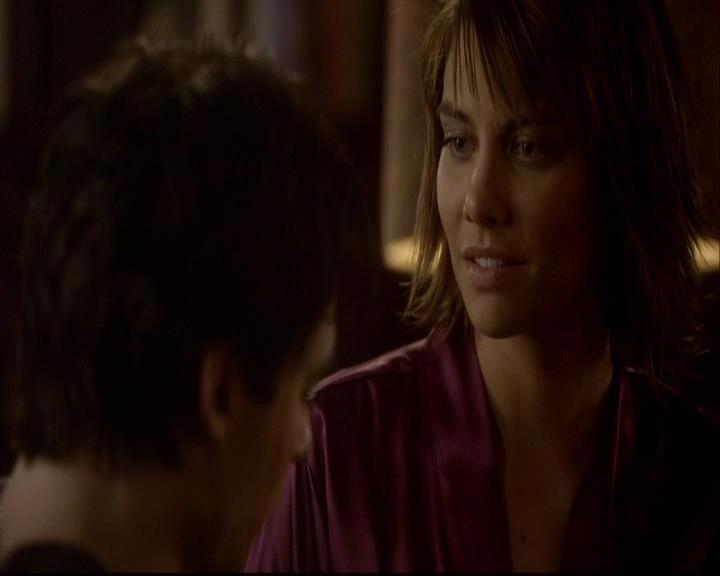 VampireDiariesWorld-dot-org_2x11ByTheLightOfTheMoon2190.jpg