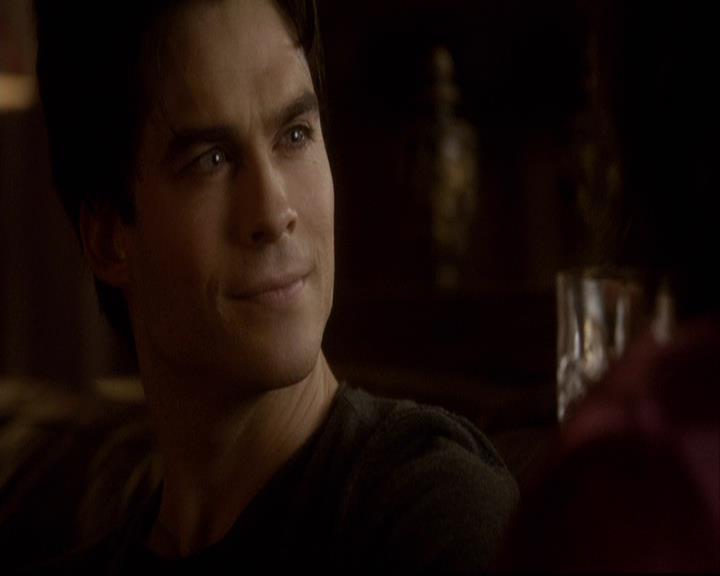 VampireDiariesWorld-dot-org_2x11ByTheLightOfTheMoon2212.jpg