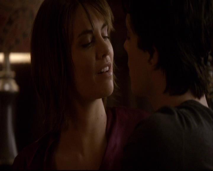 VampireDiariesWorld-dot-org_2x11ByTheLightOfTheMoon2236.jpg