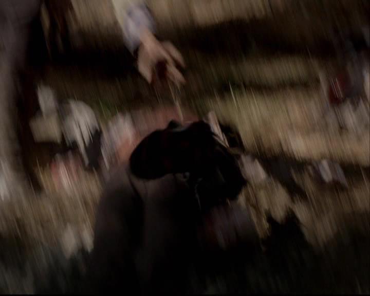 VampireDiariesWorld-dot-org_2x12TheDecent0028.jpg