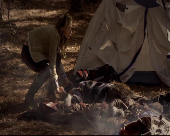 VampireDiariesWorld-dot-org_2x12TheDecent0041.jpg