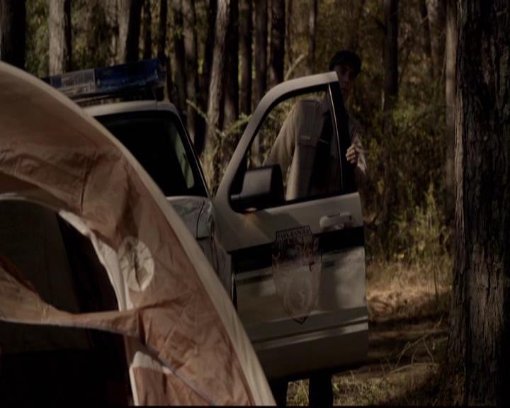VampireDiariesWorld-dot-org_2x12TheDecent0058.jpg