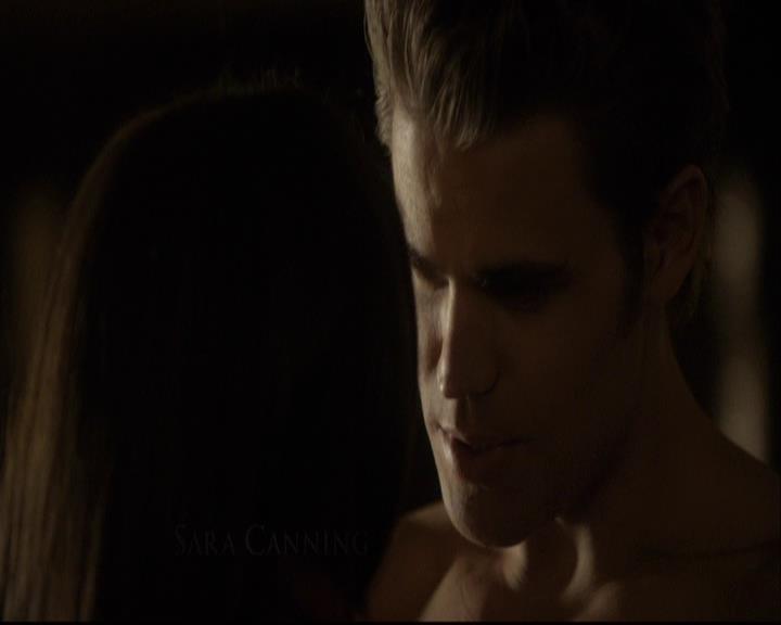 VampireDiariesWorld-dot-org_2x12TheDecent0131.jpg